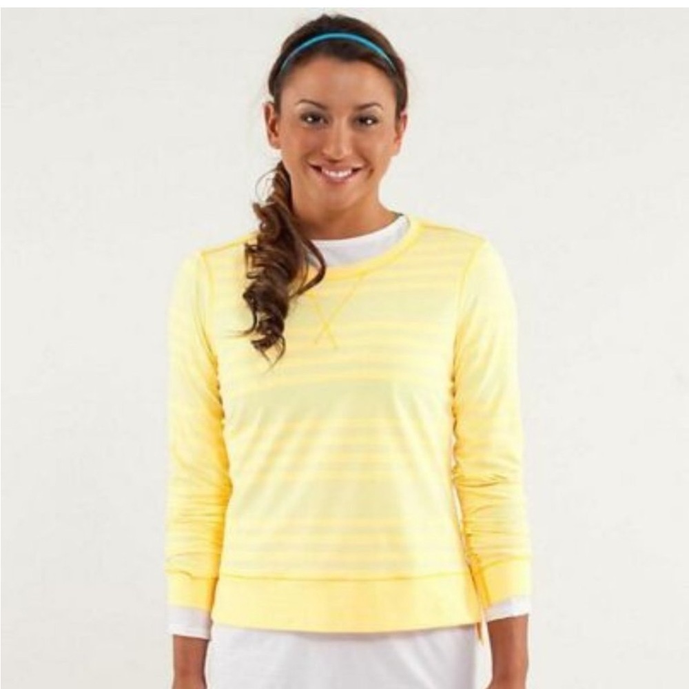 Lululemon Run Warm Up Crew Size 6